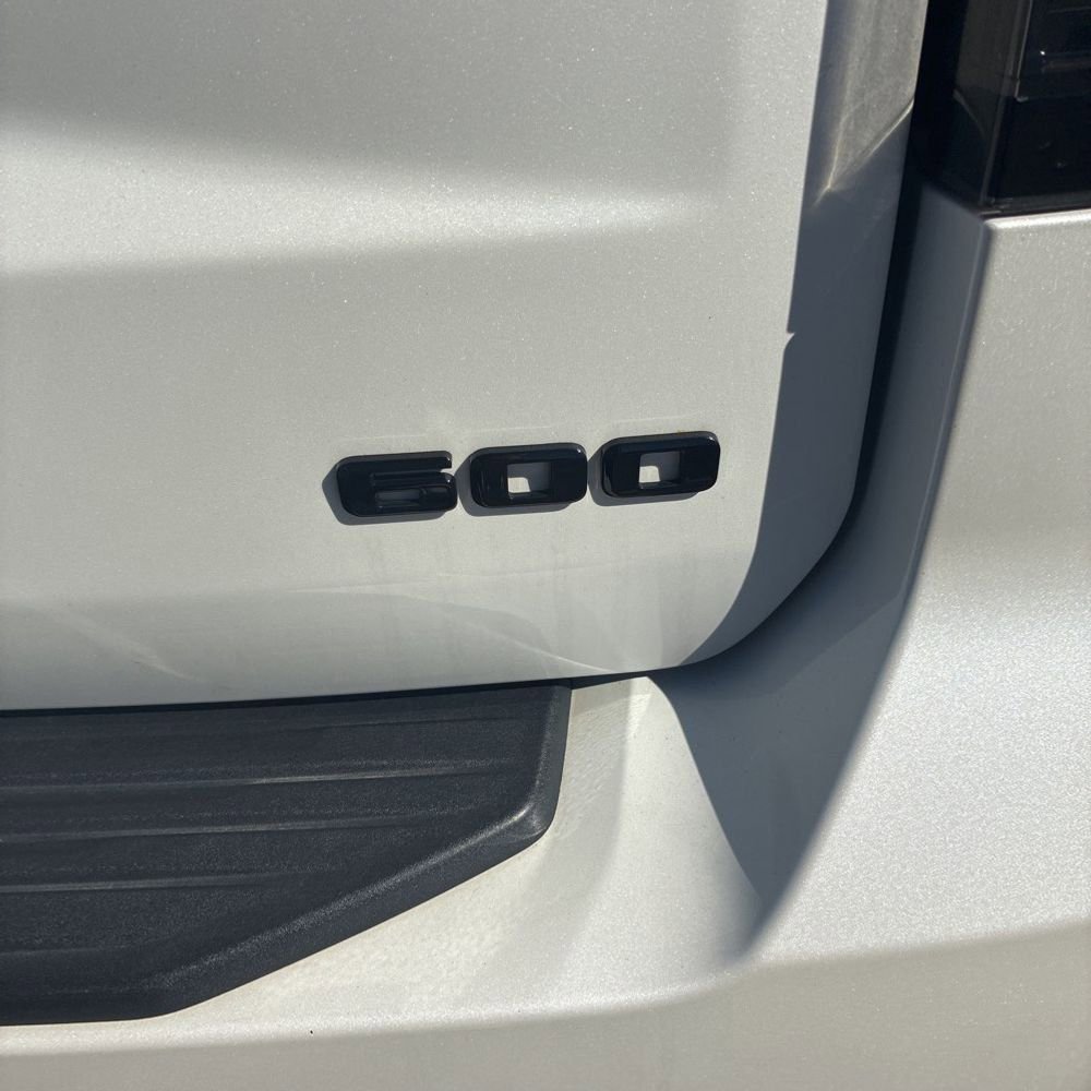 Used 2024 Cadillac Escalade ESV Sport Platinum w/ LPO, ONYX Package image 14