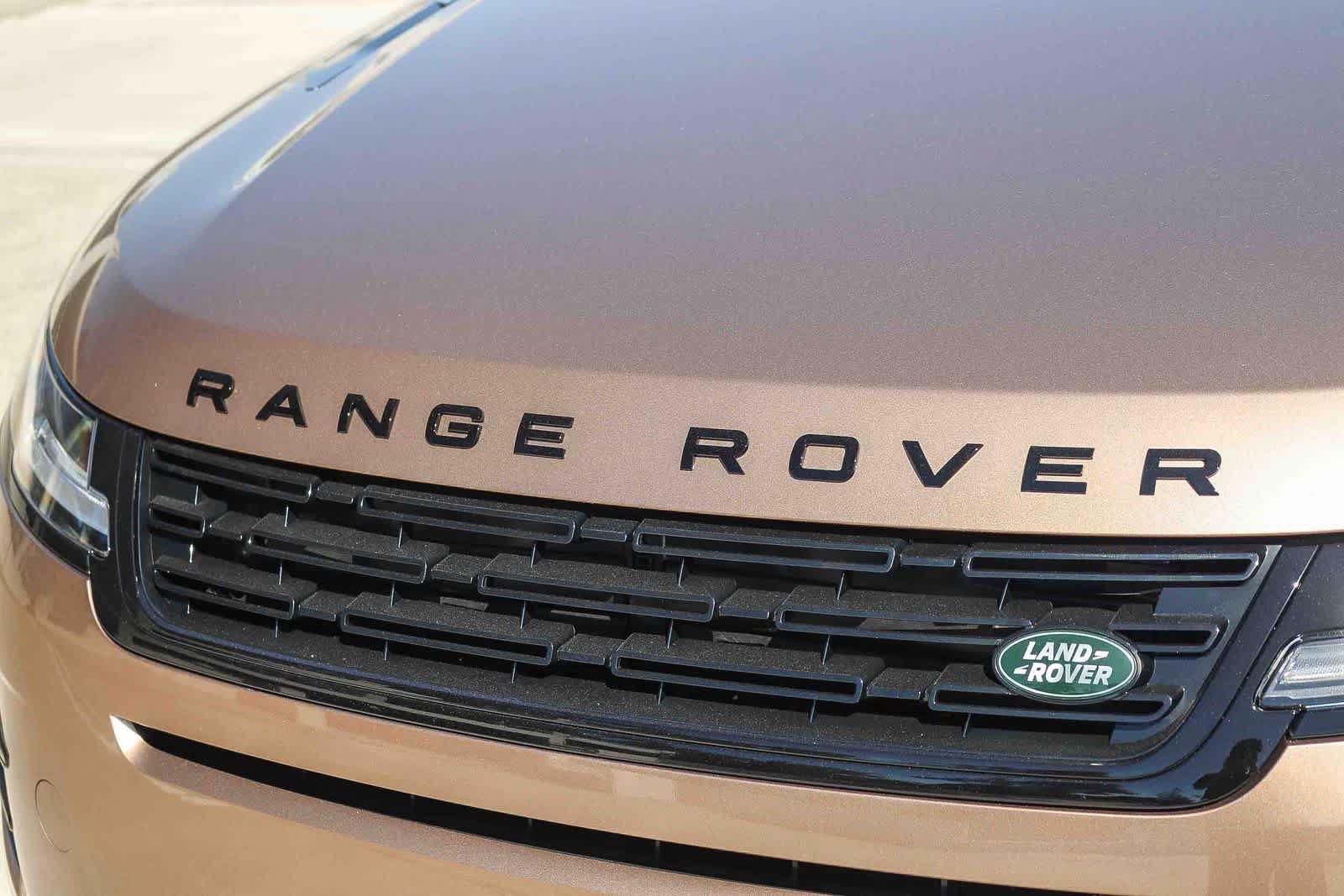 New 2026 Land Rover Range Rover Evoque Hoxton AWD/4WD image 11