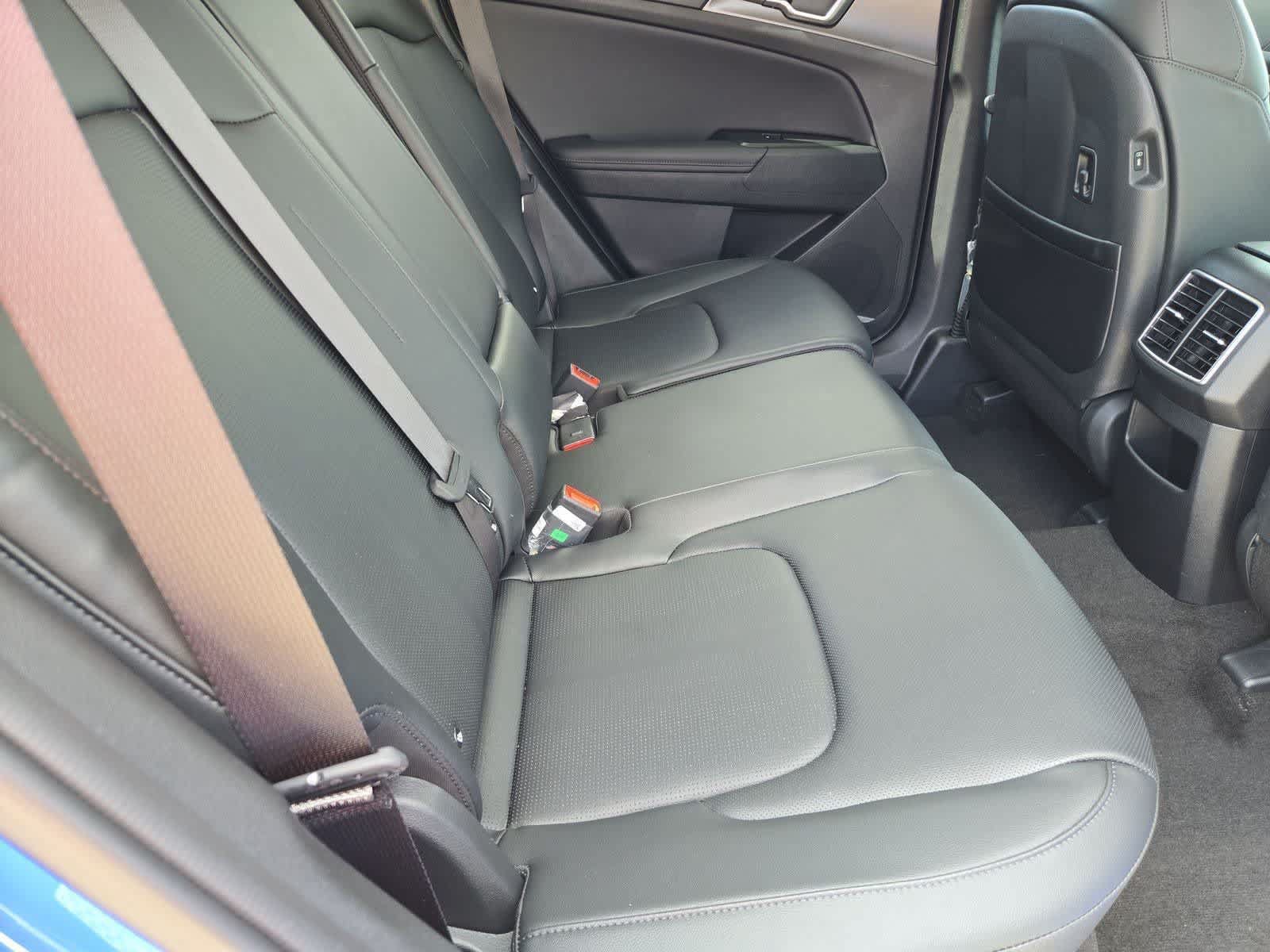 Certified 2026 Kia Sportage EX FWD image 19
