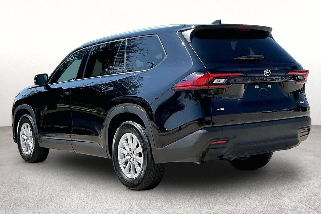 Used 2025 Toyota Grand Highlander AWD image 14