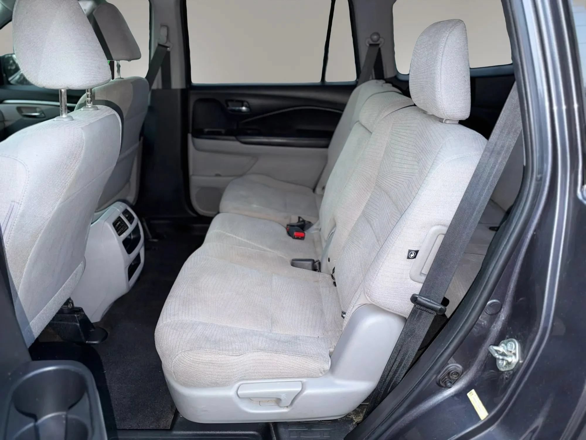 Used 2016 Honda Pilot LX image 20