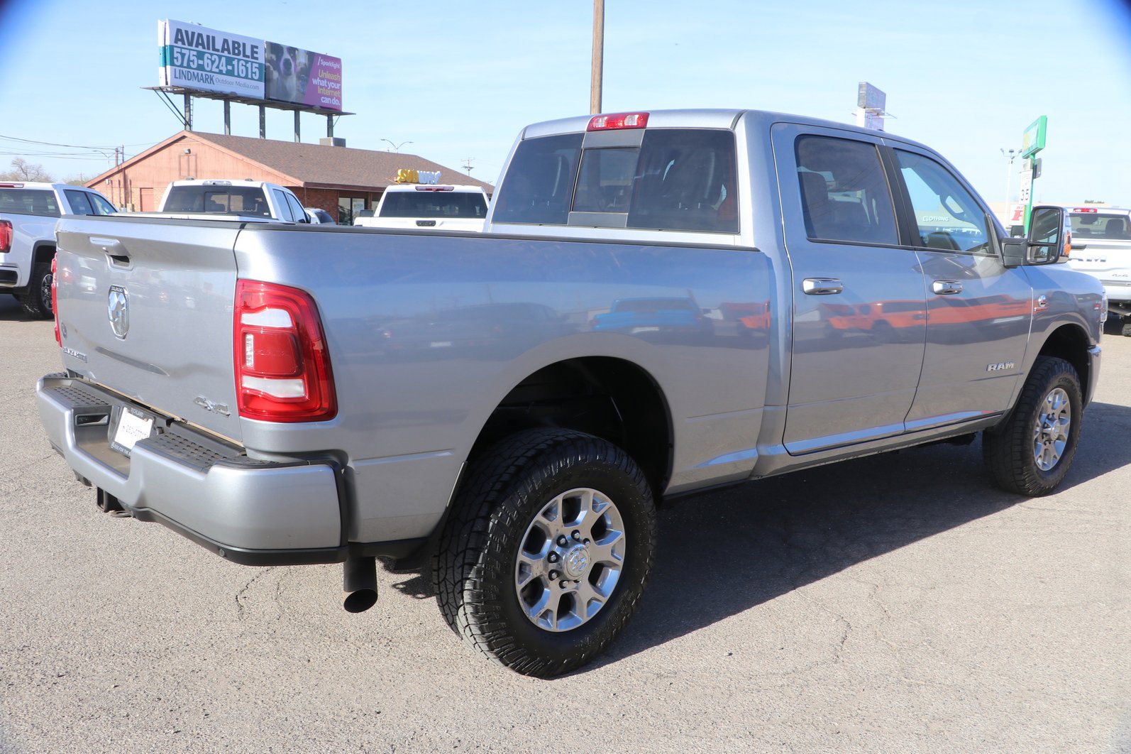 Used 2024 RAM 2500 Laramie w/ Safety Group image 7