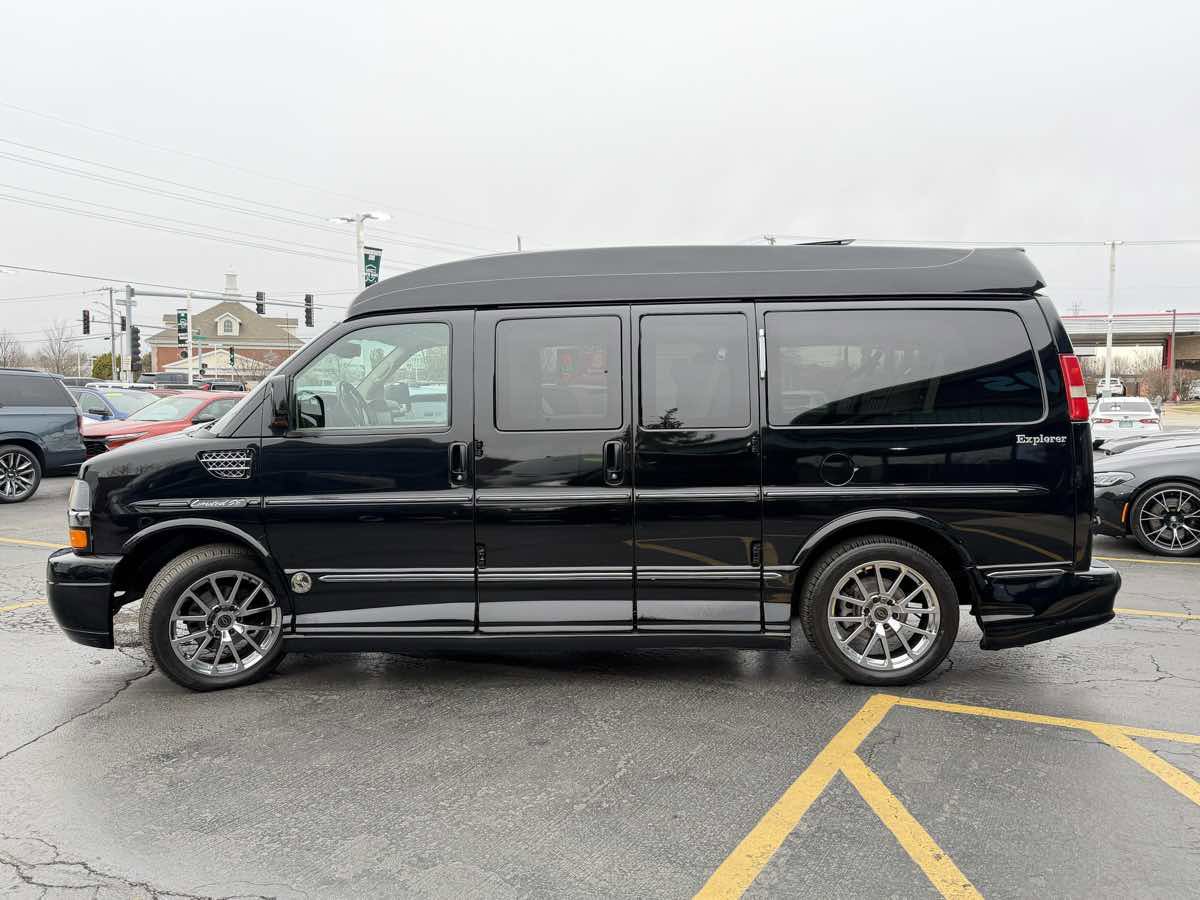 Used 2012 Chevrolet Express 1500 image 22