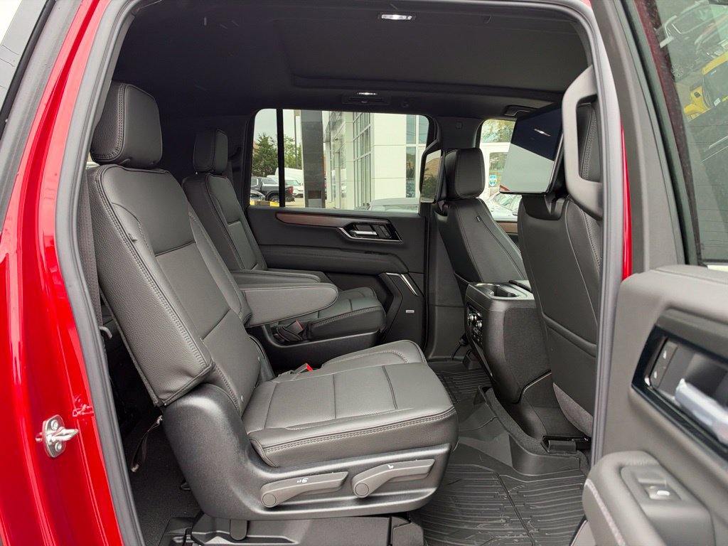 New 2027 GMC Yukon XL Denali w/ Denali Reserve Package AWD/4WD image 27