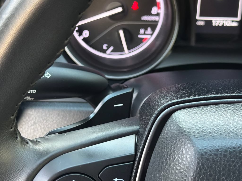 Used 2024 Toyota Camry SE FWD image 25