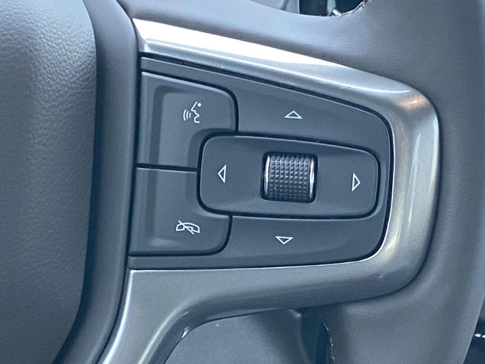 New 2025 Chevrolet Silverado 1500 LTZ w/ Technology Package AWD/4WD image 10