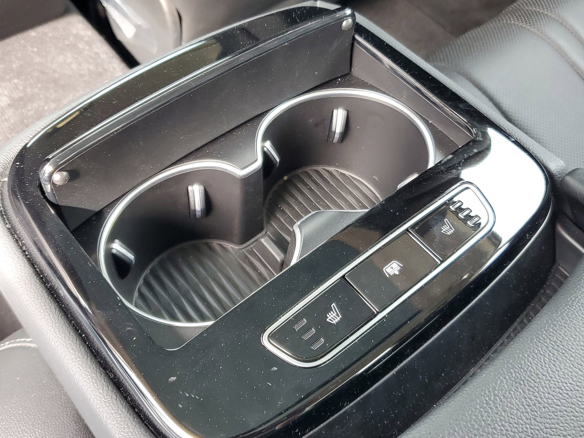 Used 2022 Genesis G80 2.5T w/ Prestige Package image 13