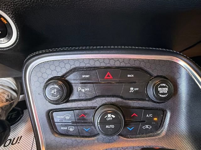 Used 2016 Dodge Challenger SXT Plus RWD image 18
