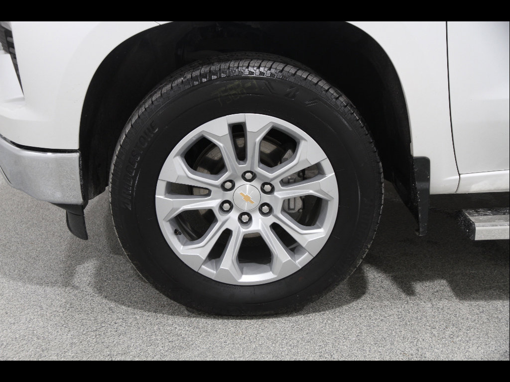 Certified 2023 Chevrolet Silverado 1500 LTZ w/ LTZ Premium Package image 22