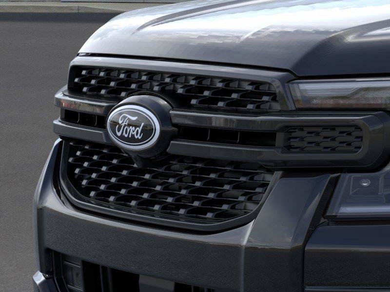 New 2025 Ford Ranger Lariat w/ Black Appearance Package AWD/4WD image 17