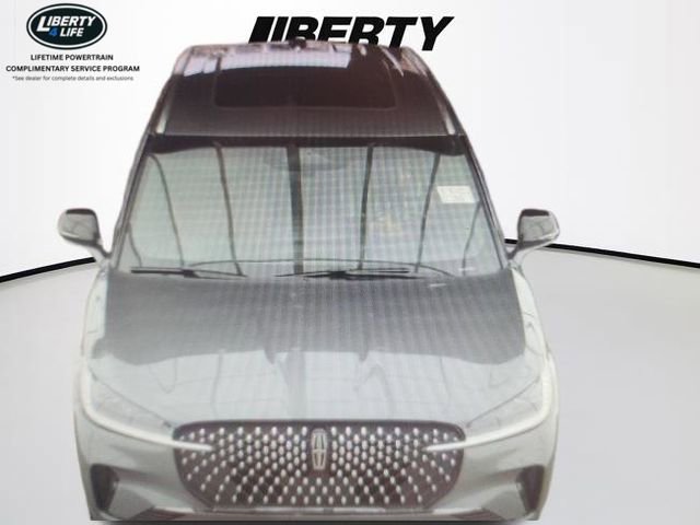 Used 2025 Lincoln Aviator Black Label image 8