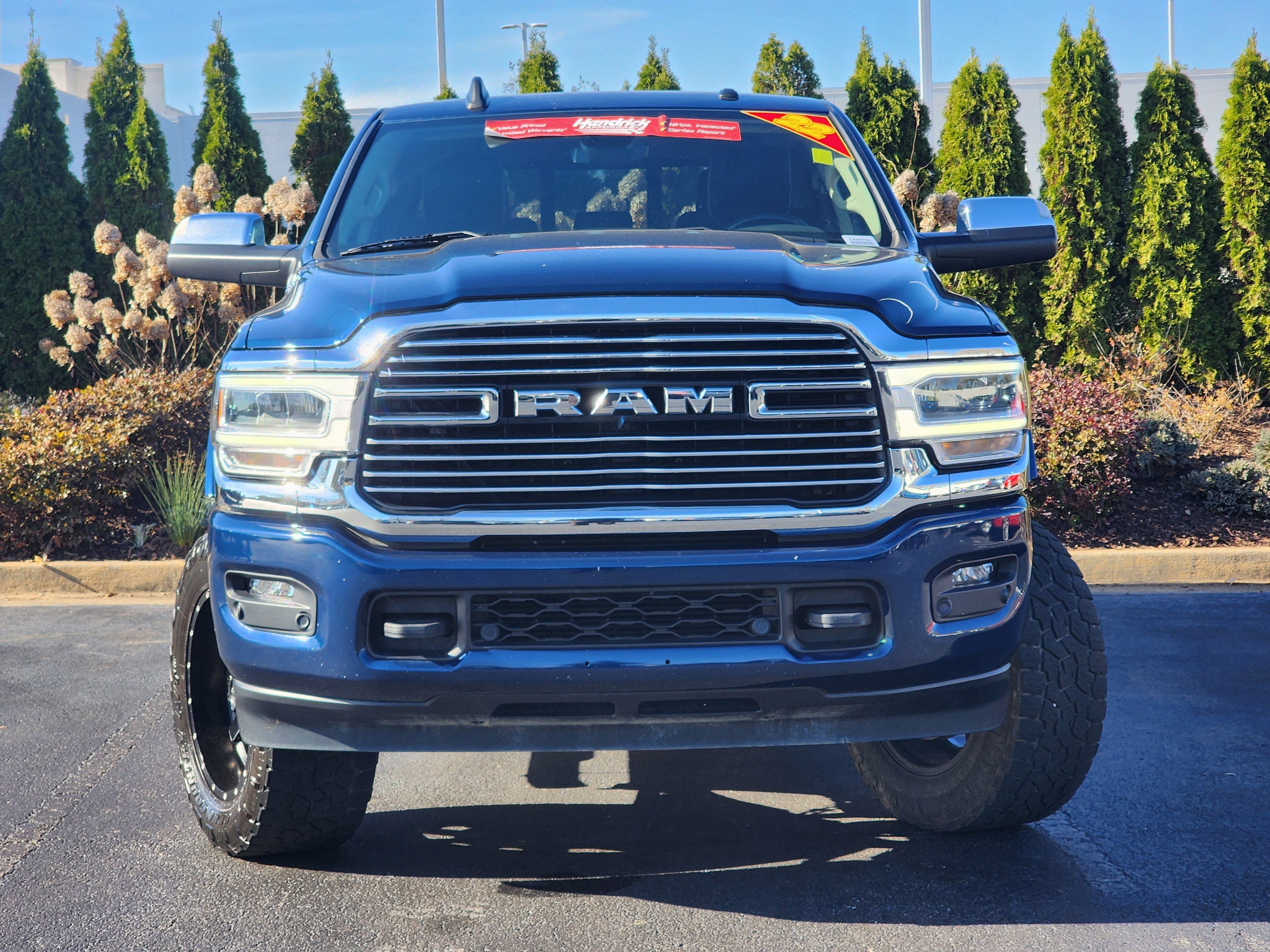 Used 2022 RAM 2500 Laramie w/ Body Color Bumper Group image 5