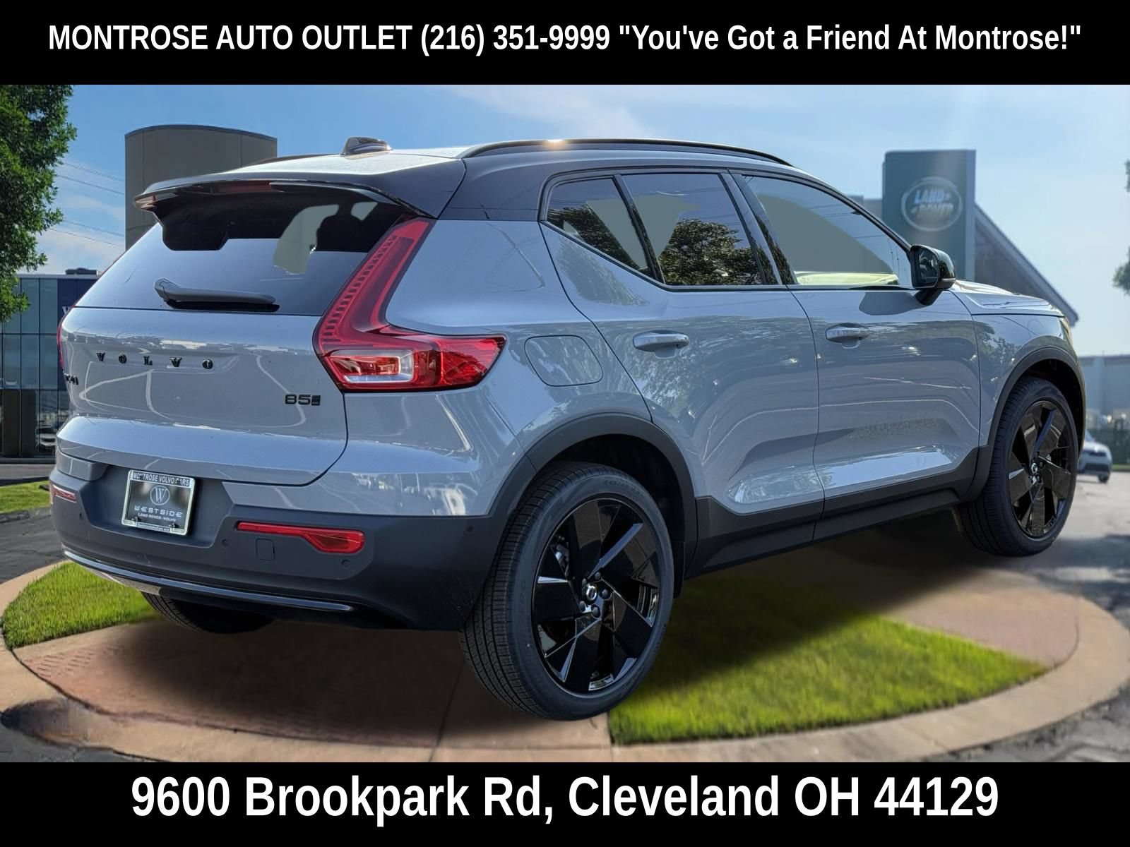 New 2026 Volvo XC40 B5 Ultra w/ Protection Package Premier AWD/4WD image 6
