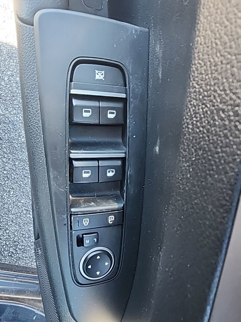 Used 2024 Kia Forte LXS image 18