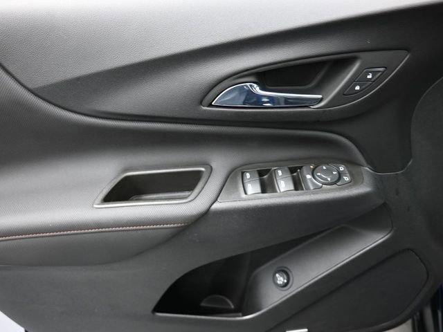 Used 2022 Chevrolet Equinox RS w/ RS Leather Package image 13