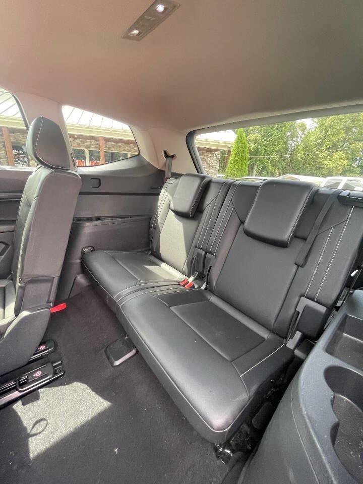 Used 2021 Volkswagen Atlas SEL AWD/4WD image 18