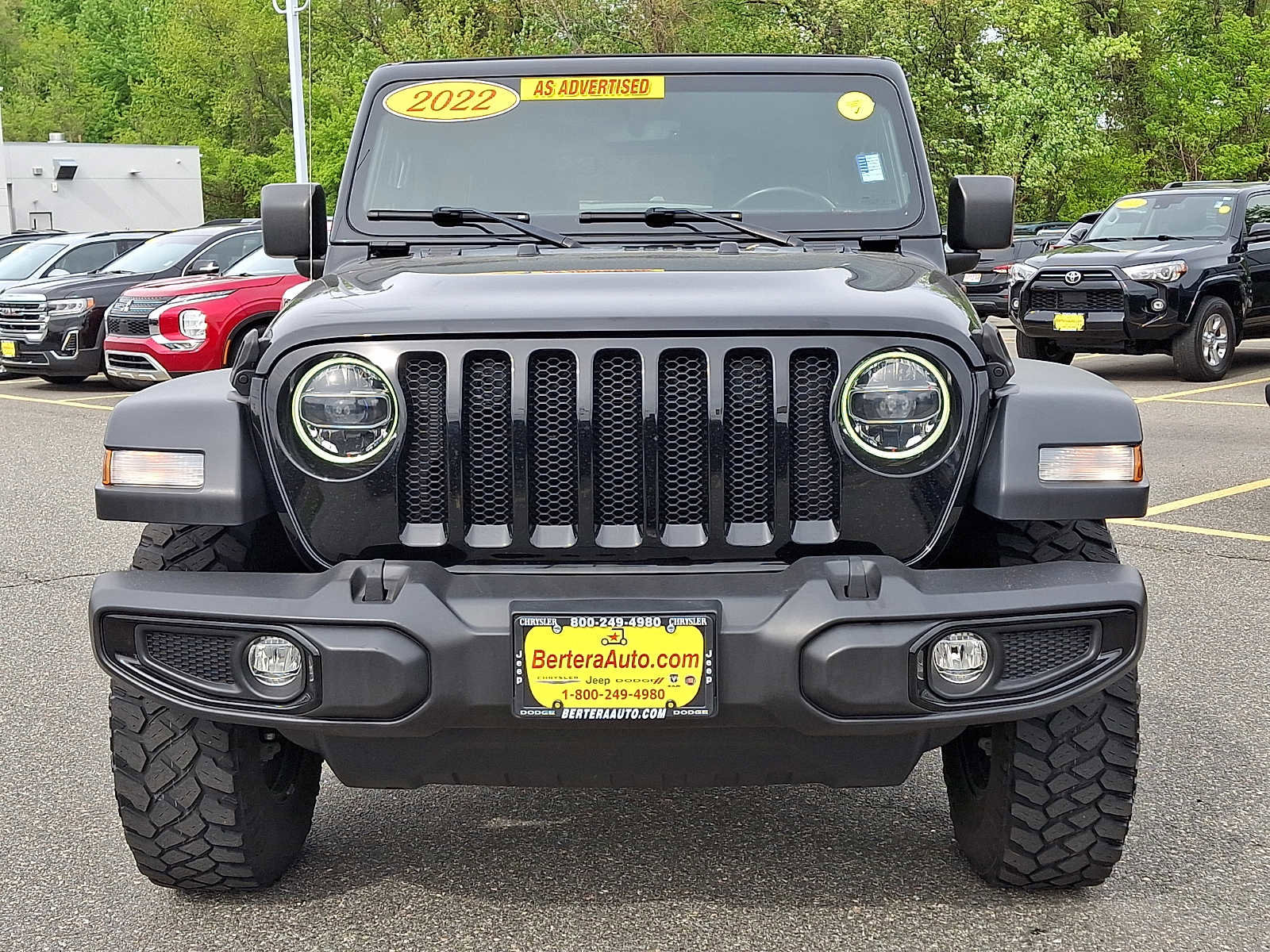 Used 2022 Jeep Wrangler Unlimited Sport AWD/4WD image 2