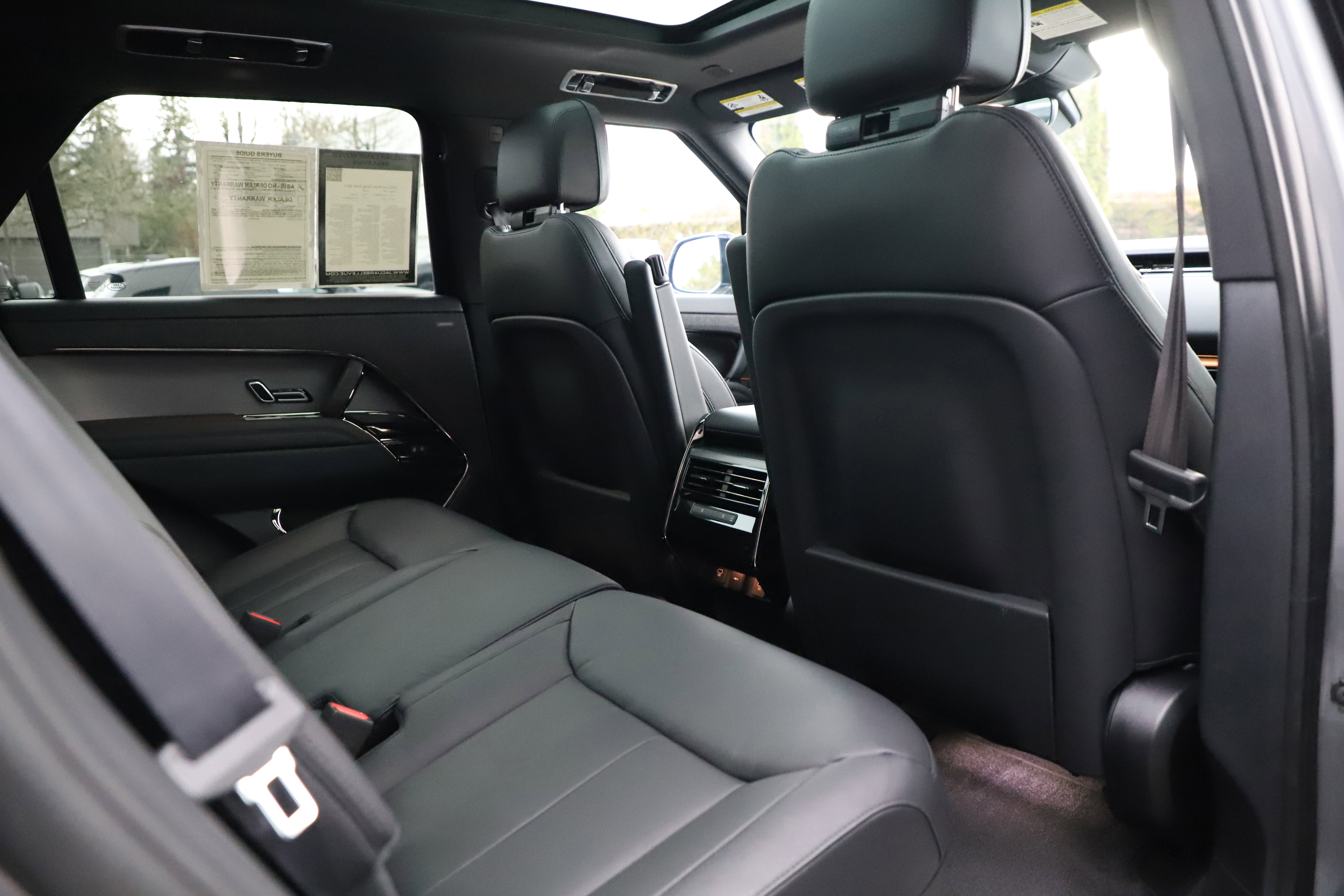 Certified 2025 Land Rover Range Rover Sport image 15