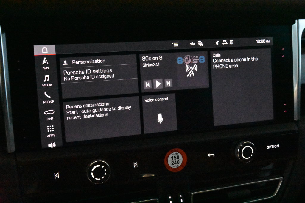 Certified 2026 Porsche Macan AWD/4WD image 13