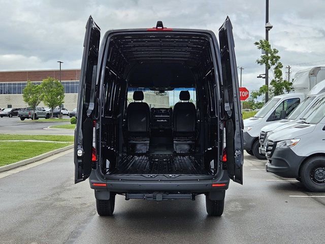 New 2025 Mercedes-Benz Sprinter 2500 image 29