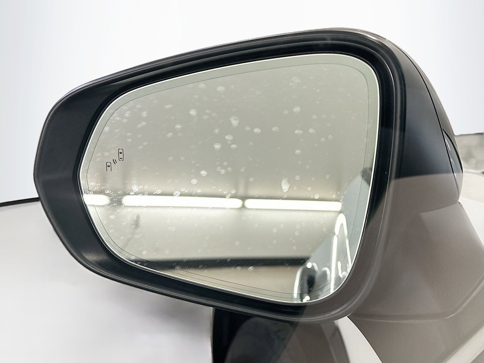 Used 2023 Lexus RZ 450e Premium w/ Accessory Package (2T) image 16