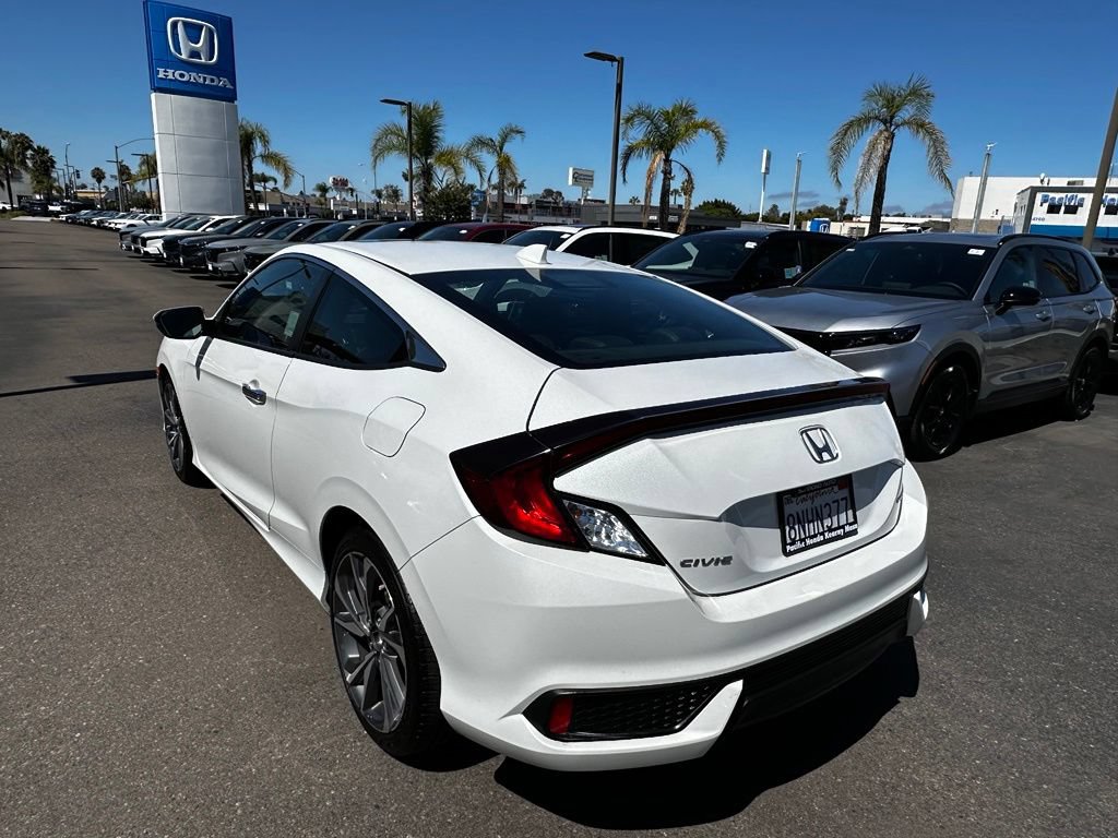 Used 2019 Honda Civic Touring image 6