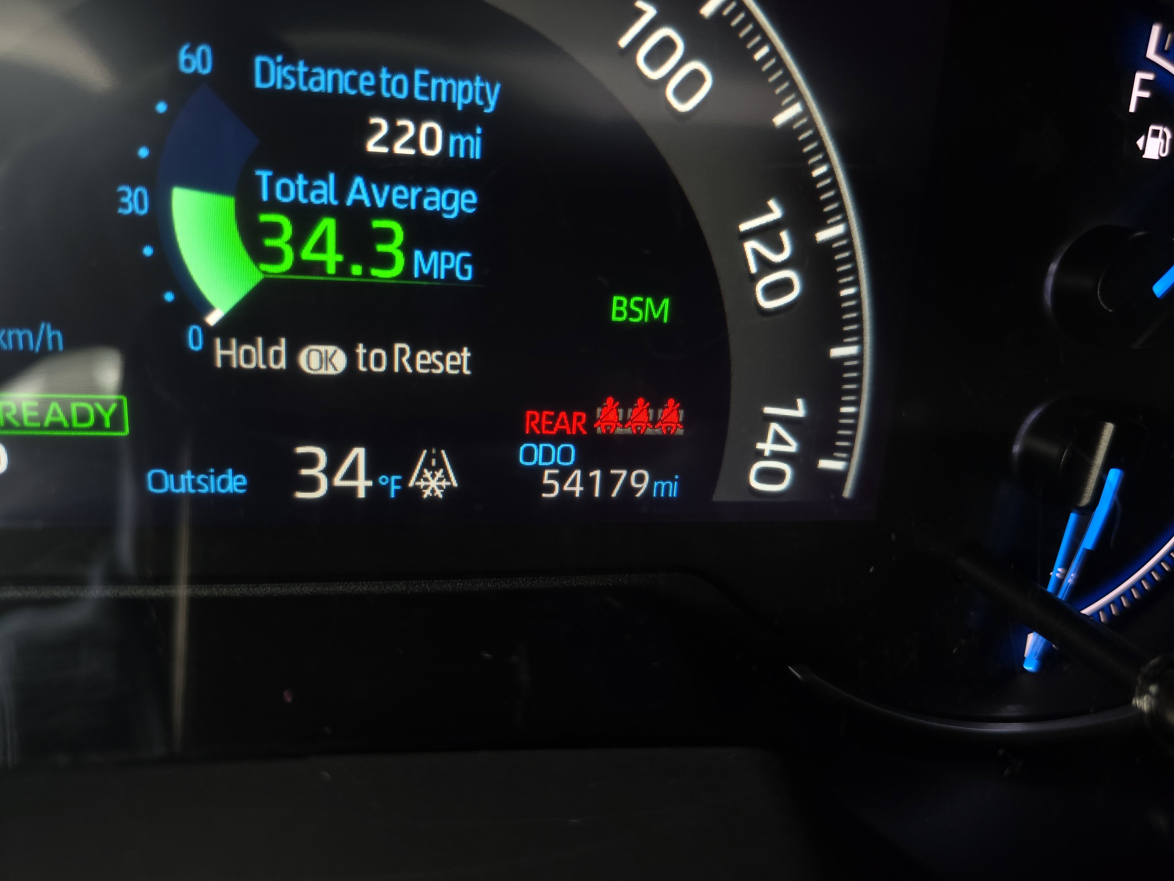 Used 2023 Toyota RAV4 SE image 23