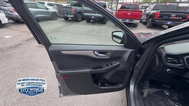 Certified 2022 Ford Escape SEL AWD/4WD image 6