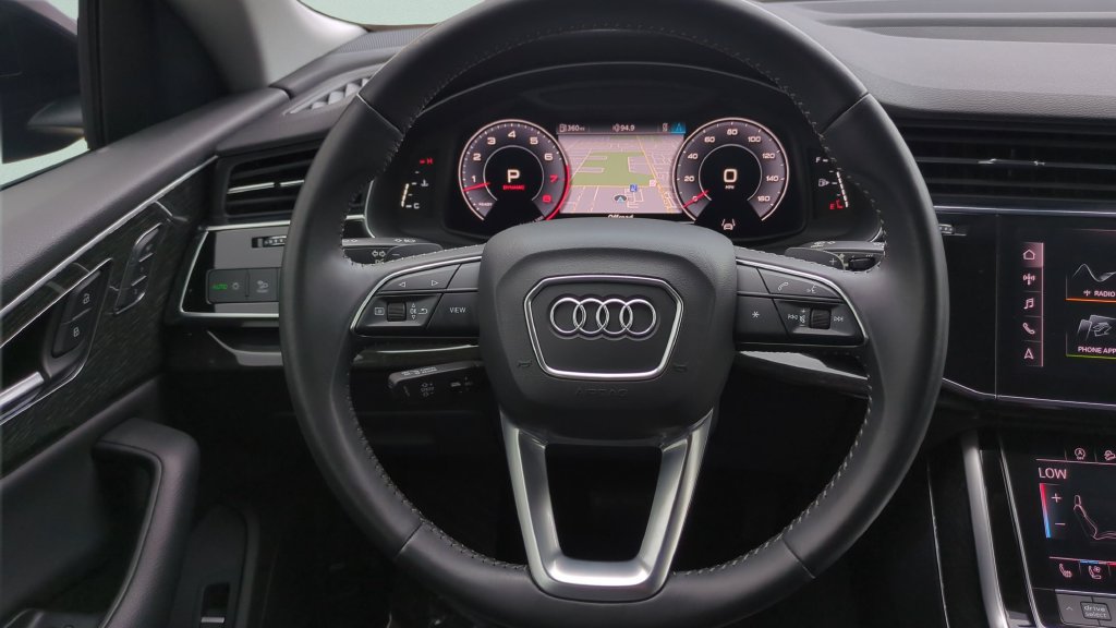 Used 2019 Audi Q8 Premium Plus AWD/4WD image 11