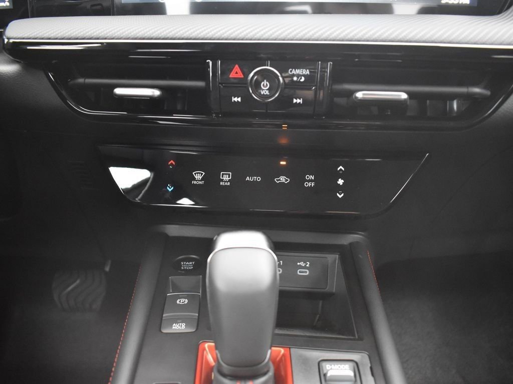 New 2026 Nissan Kicks SR w/ Illumination Package image 11