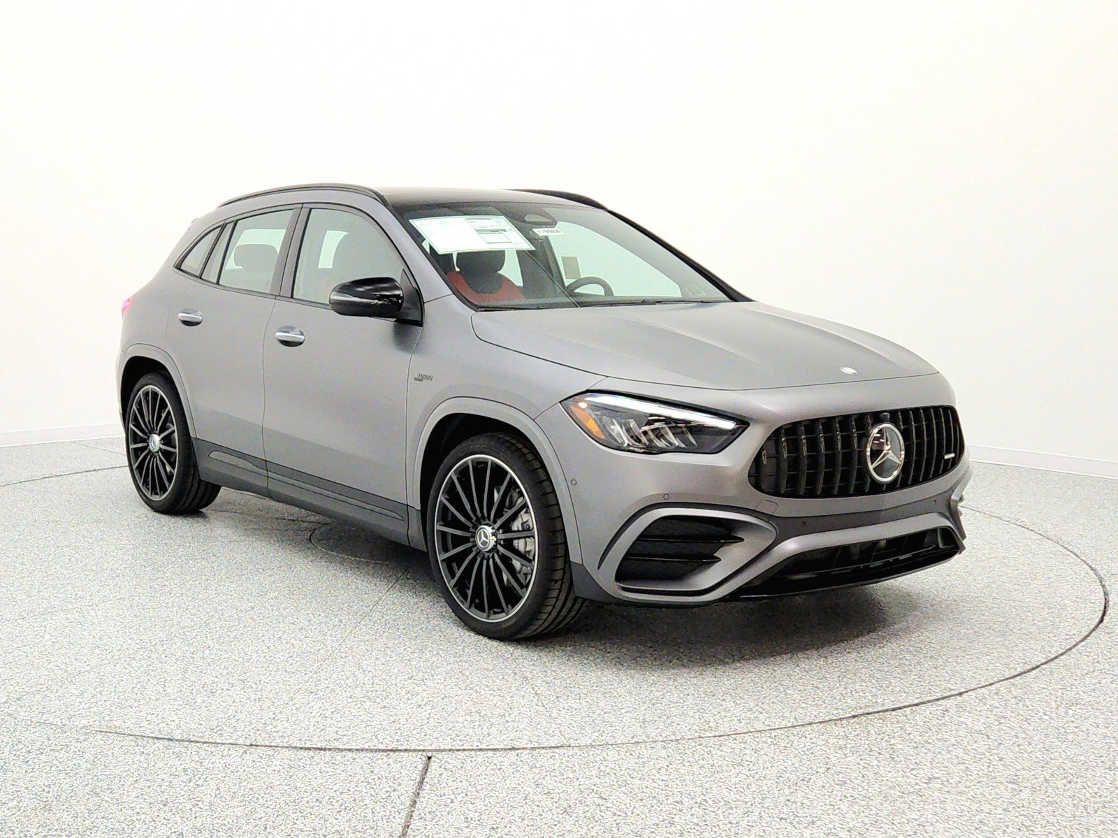 New 2026 Mercedes-Benz GLA 35 AMG 4MATIC image 3