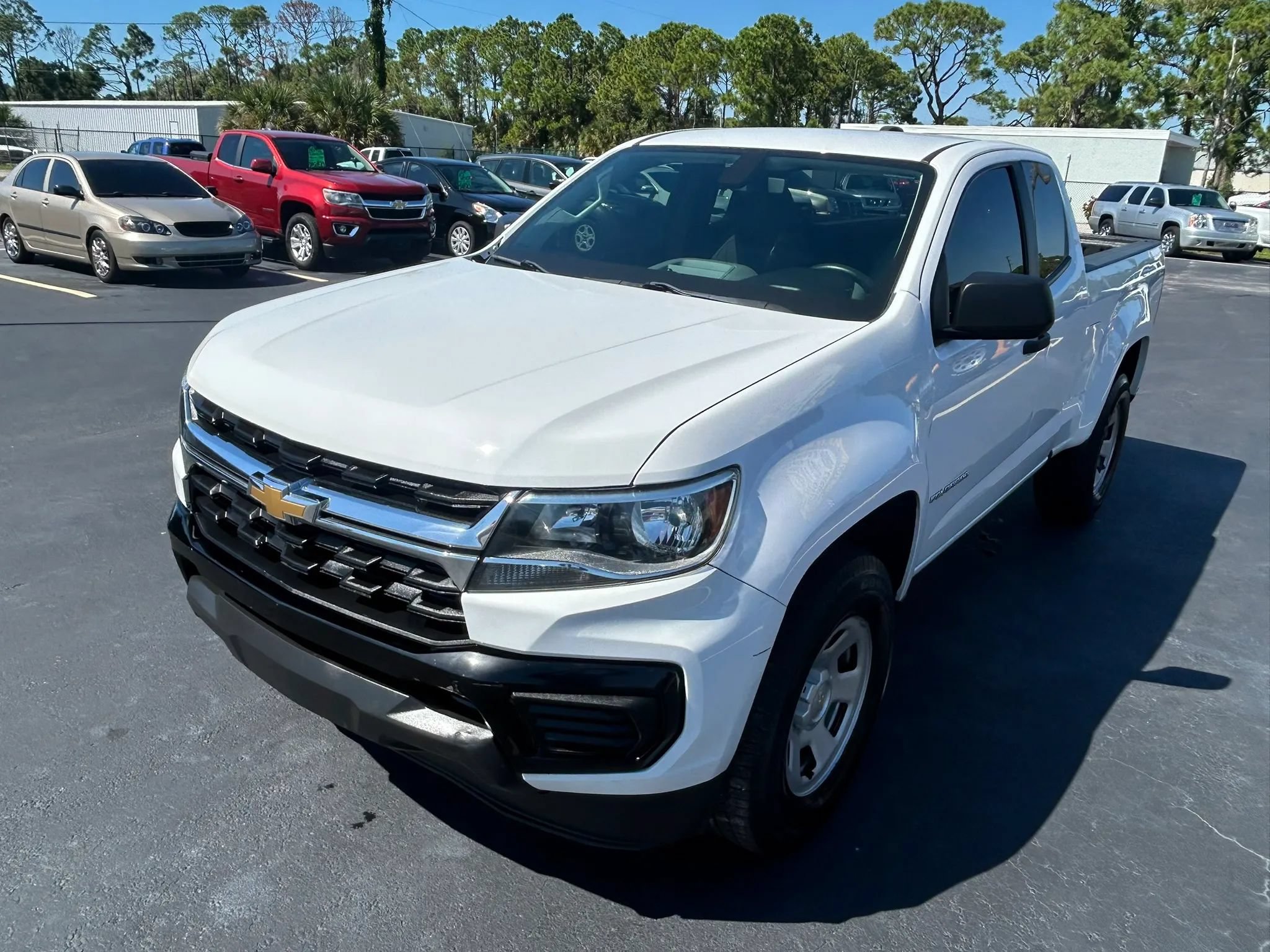 Used 2021 Chevrolet Colorado W/T w/ WT Convenience Package RWD image 12