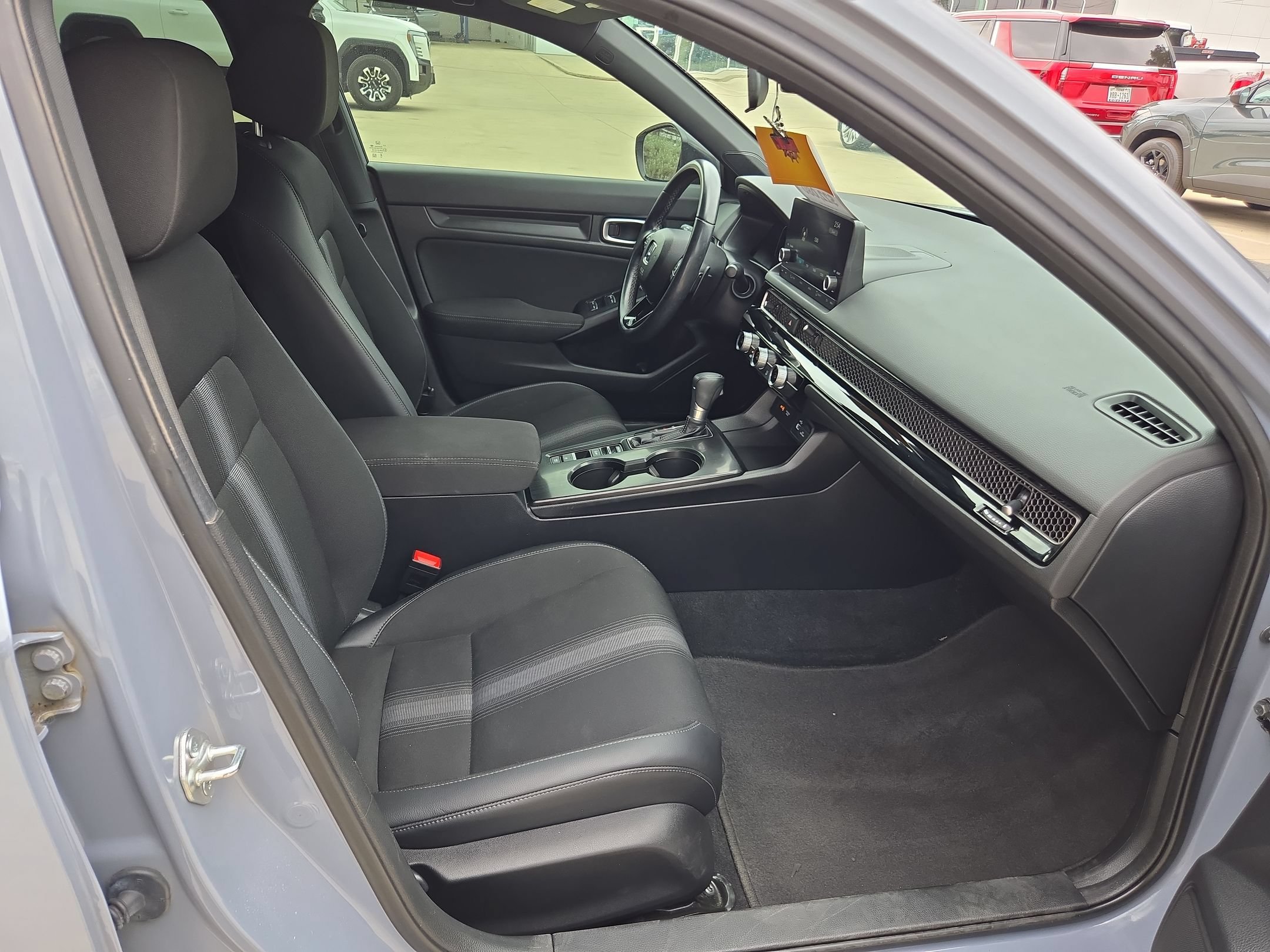 Used 2024 Honda Civic Sport image 25