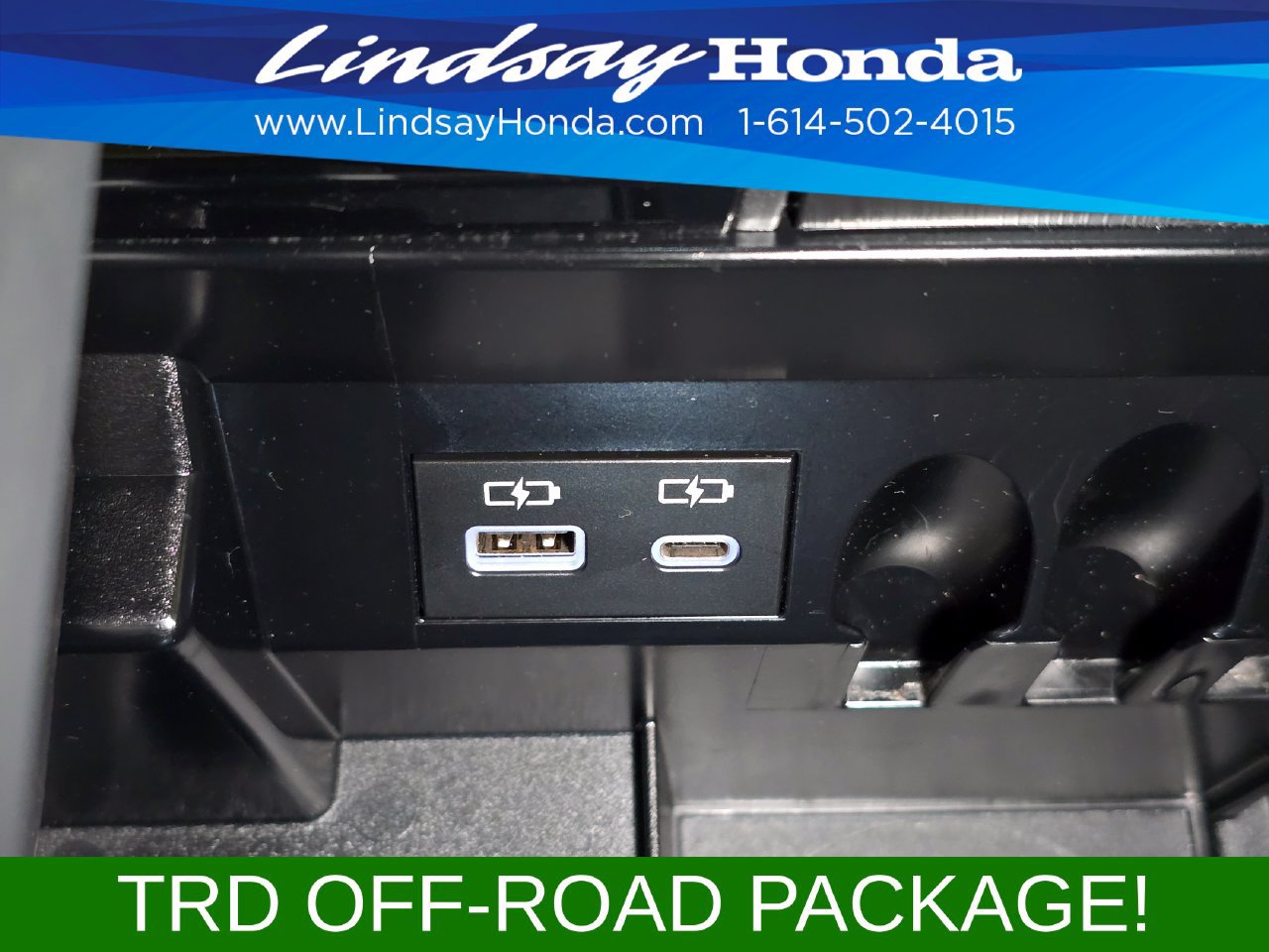 Used 2025 Toyota Tundra Platinum w/ TRD Off-Road Package AWD/4WD image 22