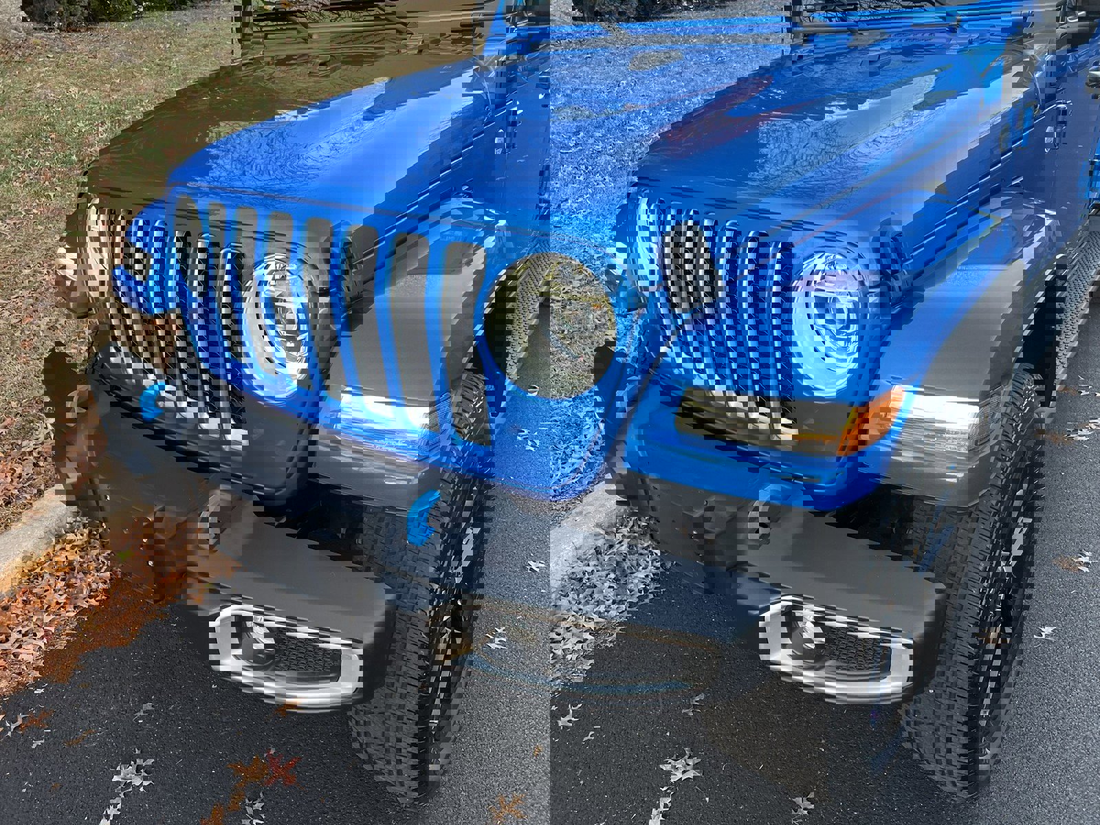 Used 2022 Jeep Wrangler Unlimited Sahara w/ Cold Weather Group image 61