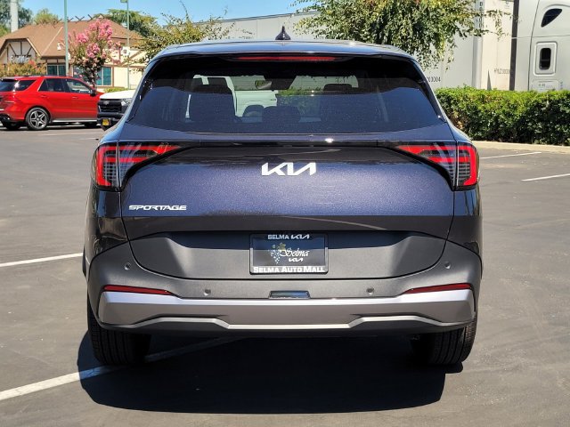 New 2026 Kia Sportage EX FWD image 5