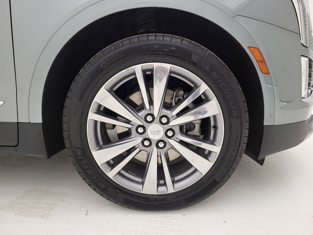 Used 2024 Cadillac XT5 Premium Luxury image 30