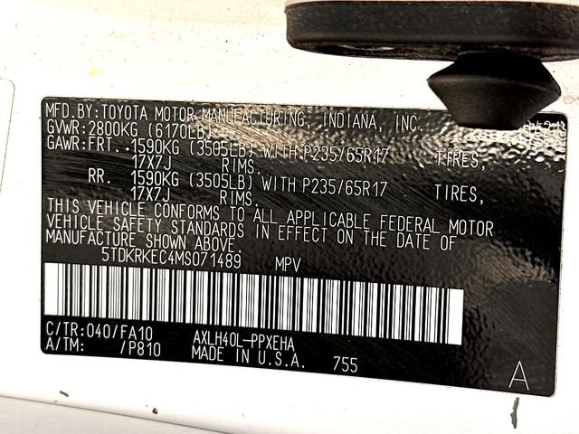 Used 2021 Toyota Sienna LE image 32