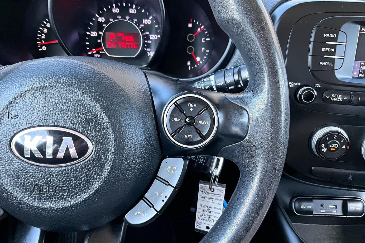 Used 2018 Kia Soul FWD image 24
