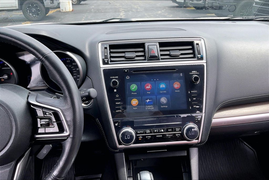 Used 2019 Subaru Outback 2.5i Touring AWD/4WD image 5