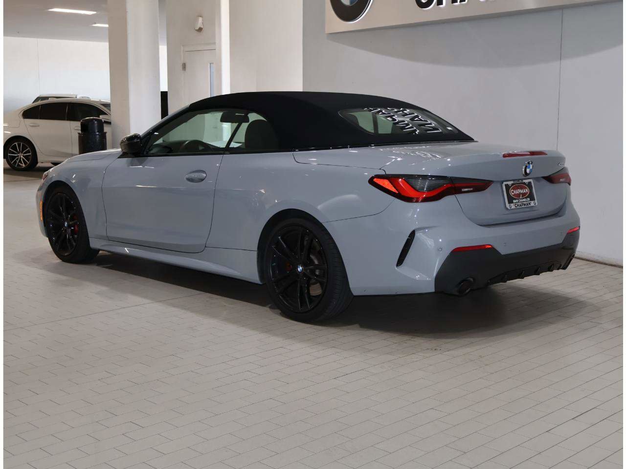 Certified 2023 BMW 430i xDrive Convertible w/ M Sport Package AWD/4WD image 7