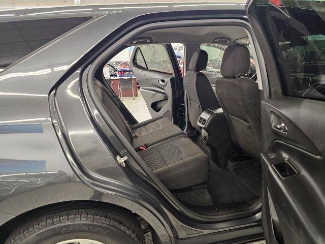 Used 2018 Chevrolet Equinox LT FWD image 11