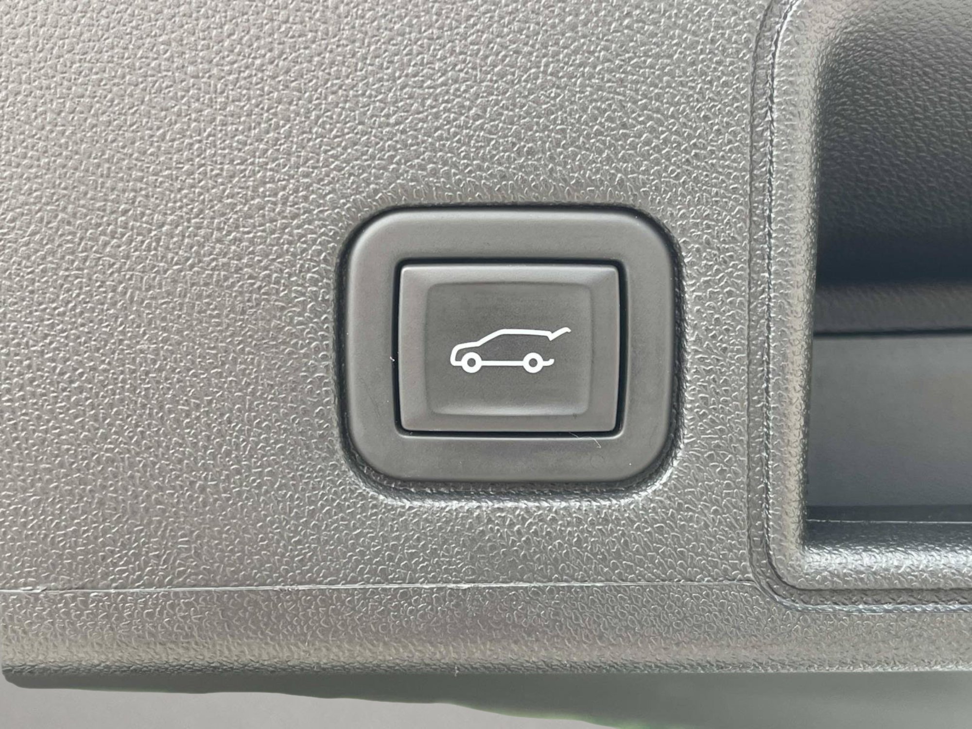 Used 2023 GMC Terrain AT4 AWD/4WD image 10