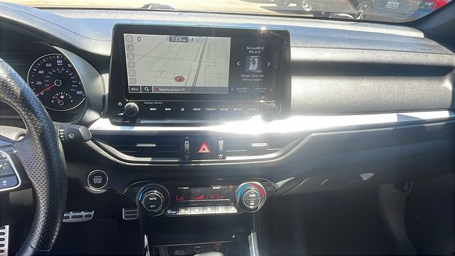Used 2022 Kia Forte GT-Line w/ GT-Line Premium Package FWD image 15