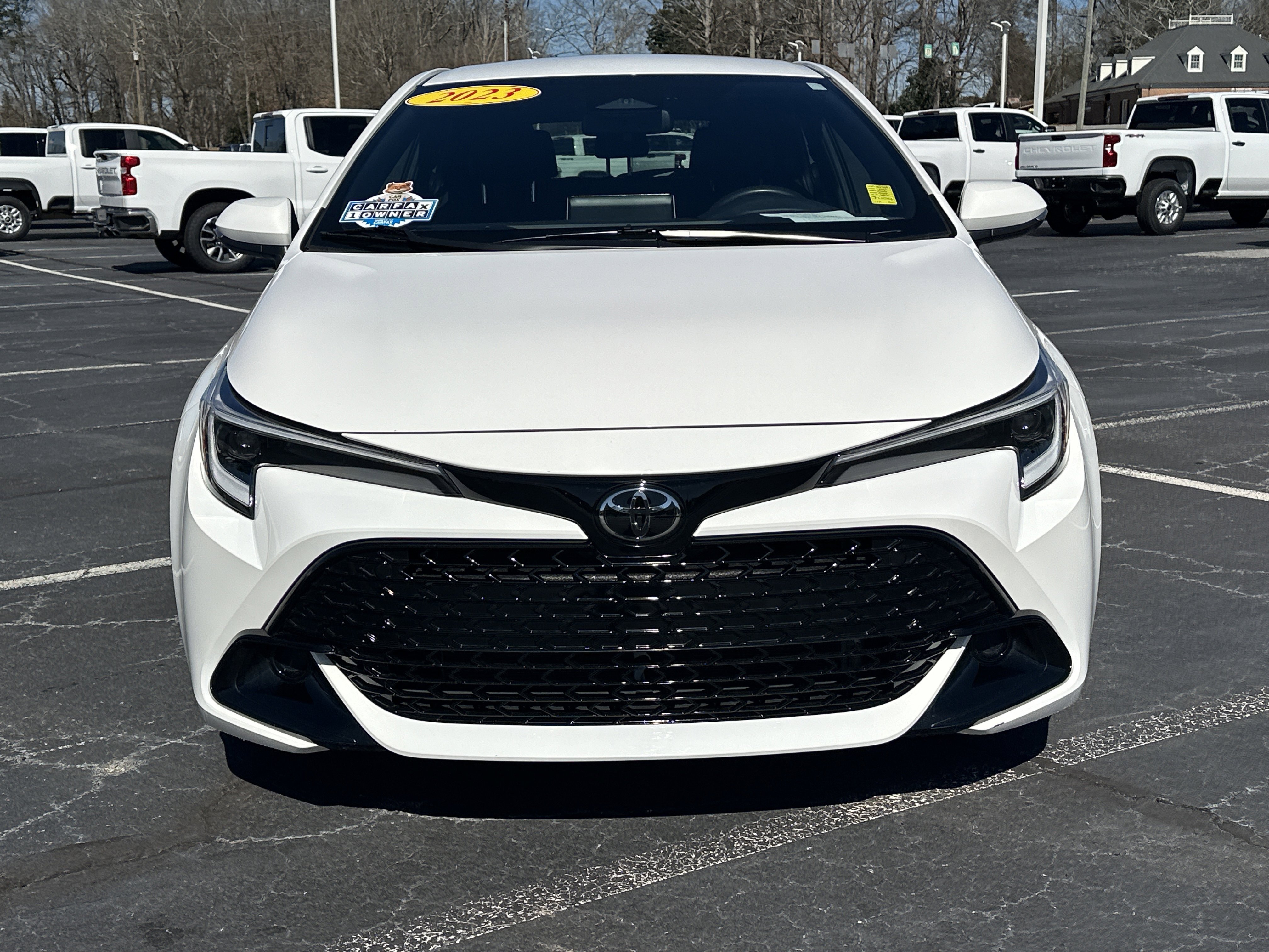 Used 2023 Toyota Corolla SE image 3