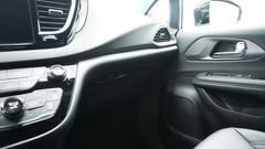 New 2026 Chrysler Voyager LX FWD image 24