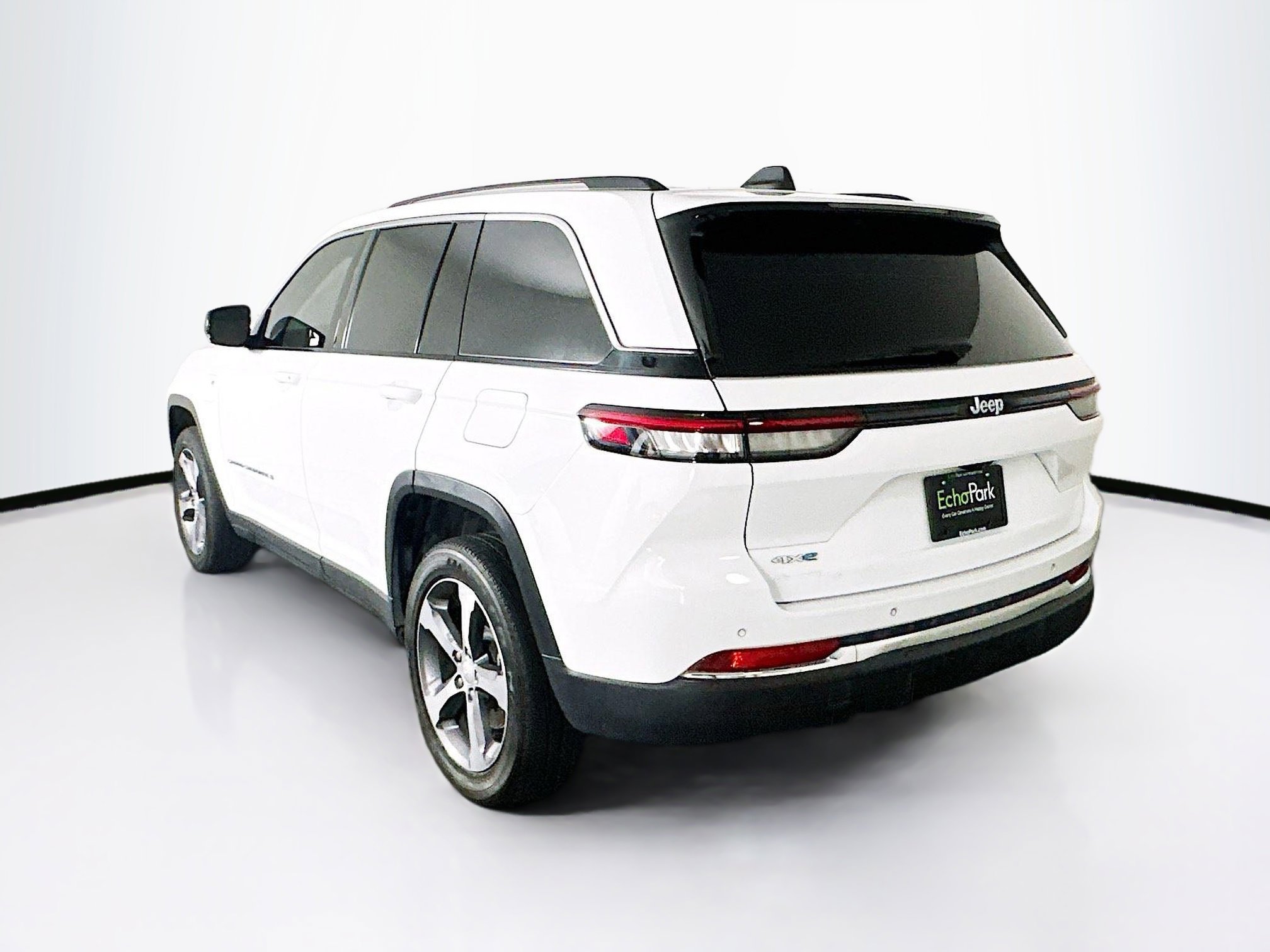 Used 2022 Jeep Grand Cherokee Limited 4xe image 5