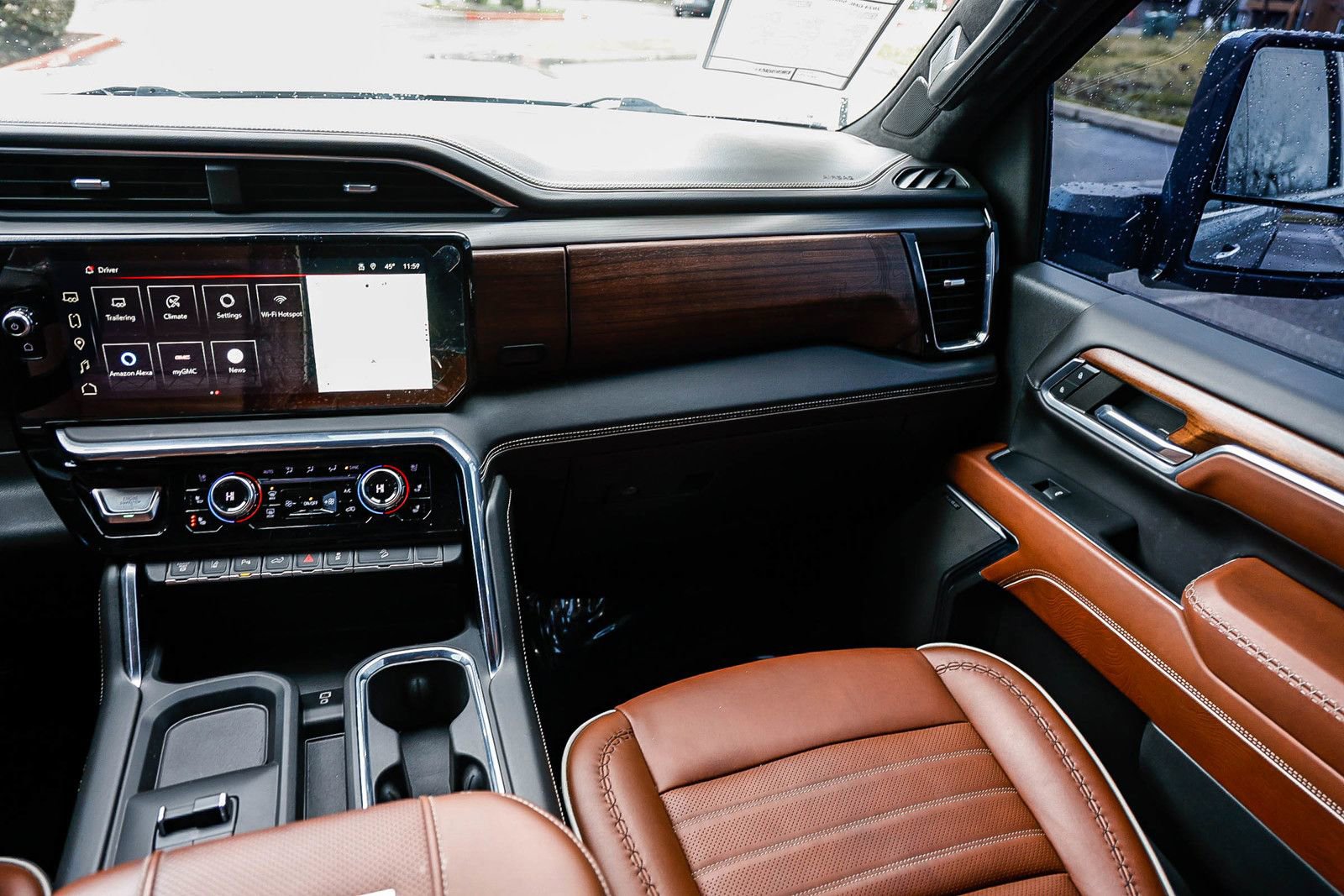 Used 2024 GMC Sierra 2500 Denali Ultimate w/ Max Trailering Package image 15