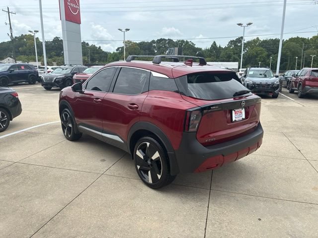 Used 2025 Nissan Kicks SR FWD image 5