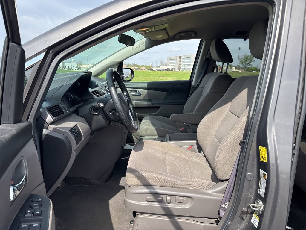 Used 2014 Honda Odyssey EX image 14